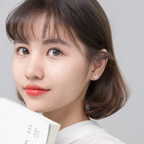 Zoete Zilveren Strass Vlinder Oorclips Zonder Piercing Met 925 Sterling Zilveren Stift Insect Ontwerp Fee Cadeau Voor Vrouwen
