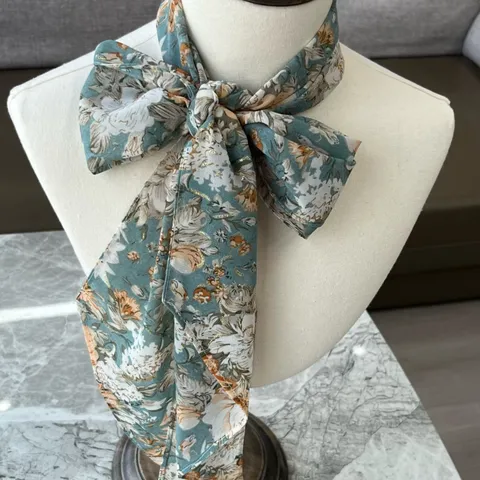 Ethnic Retro Pleated Floral Imitation Georgette Scarf Chinese Romantic Temperament Women Neck Protector Fashion Scarf