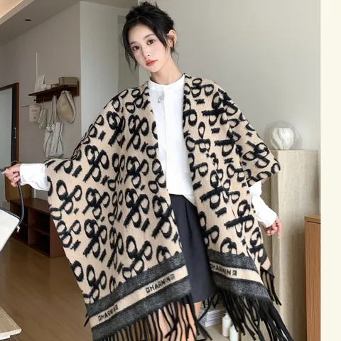 Women's Fashion Knitted Tassel Scarf Long Shawl Autumn Winter Warm Thickened Geometric Print Neckerchief Versatile Blanket Wrap
