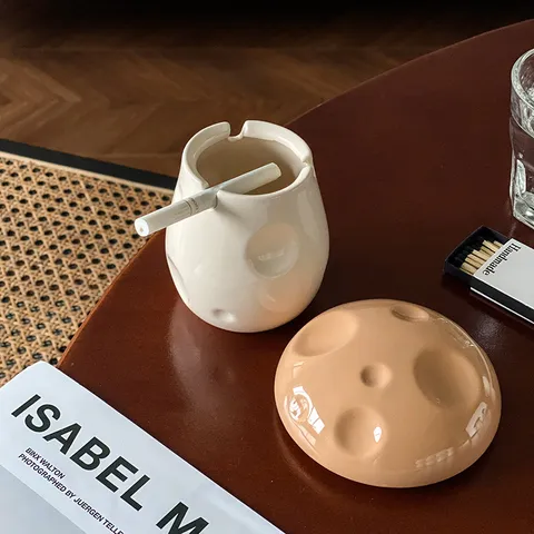 Süßer Keramik Pilz Aschenbecher Mit Deckel Winddichter Desktop Aschehalter Ästhetische Raumdekoration Kreative Home Office Dekoration