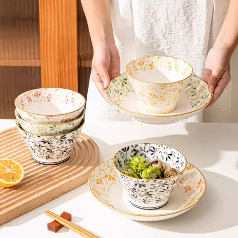 Set di Ciotole per Riso in Ceramica Stile Giapponese Quattro Stagioni Floreale Colore Sotto Smalto Ciotole a Cappello Con Bordo Dorato Stoviglie da Cucina
