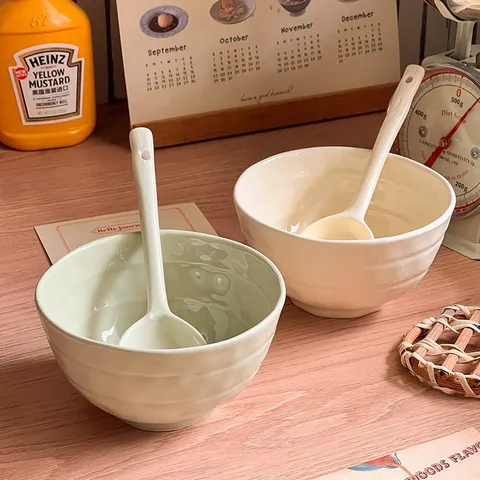 Bol à Riz en Céramique Minimaliste Avec Cuillère Émaillé en Couleur Style Ins Ménage Petit-Déjeuner Yaourt Salade de Fruits Bol à Dessert