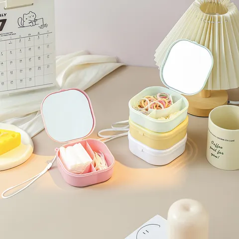 Portable Small Jewelry Storage Box Travel Ring Earring Organizer Plastic Case With Mirror And Compartments