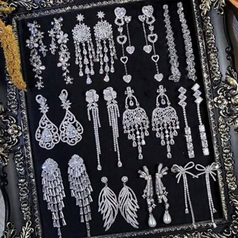 Luxe Zirkonia Kristal Bloem Ruit Kwast Hangende Oorknopjes Paleis Banket Elegante Mode Sieraden Cadeau voor Vrouwen