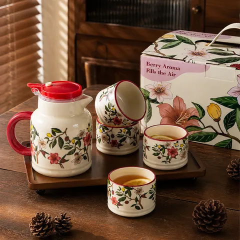 Ceramic Tea Set Household Teapot And Teacups With Wooden Tray Gift Box Berry Aroma Design For Home Kitchen Drinkware