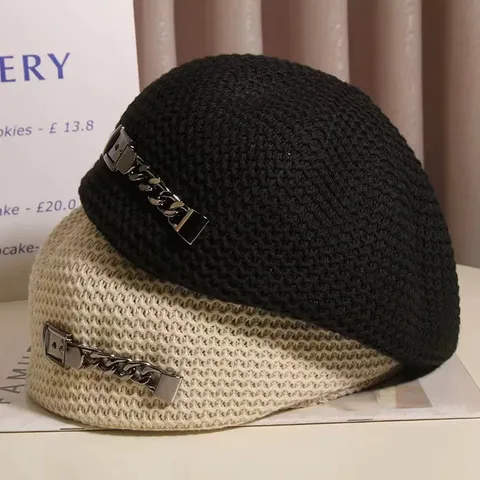 Femmes Printemps Été Maille Béret Chapeau Mode Décontracté Acrylique Casquette Newsboy Avec Chaîne Métal Ornement Strass