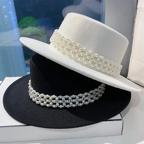 Femmes Vintage Britannique Laine Feutre Chapeau Plat Élégant Chaîne de Perles Fedora Chapeau Hiver Chaud Mode Chapeau Melon