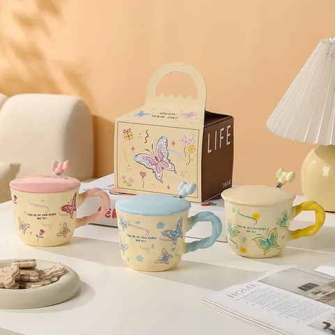 Süße Schmetterling Keramik Tasse Mit Deckel Und Löffel Kaffeetasse Mit Geschenkbox Verpackung Für Home Office