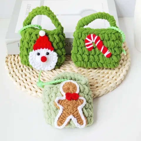 Christmas Crochet Mini Coin Purse Santa Claus Snowflake Reindeer Earphone Case Plush Holiday Gift Bag