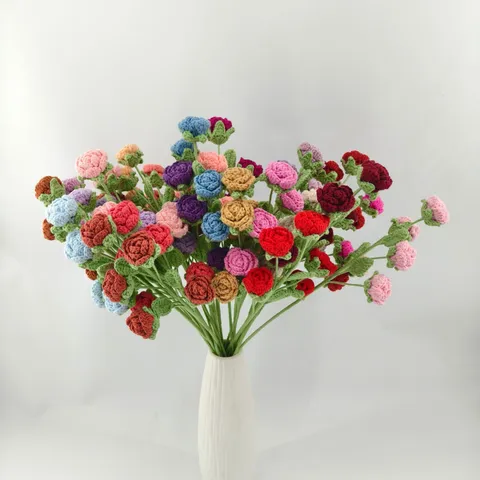 Handcrafted Crocheted Wool Yarn Rose Flower Bouquet With White Ceramic Vase Artificial Knitted Floral Arrangement Gift For Home Decor New Year