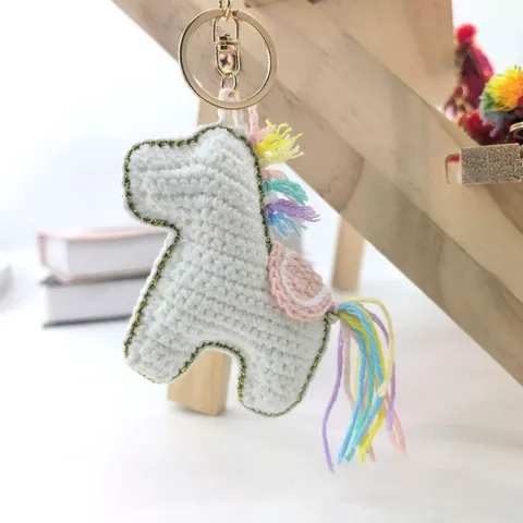 Handmade Crochet Horse Keychain Knitted Animal Bag Charm Car Key Ring