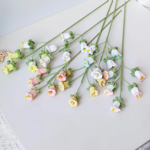 Handmade Knitted Bellflower Bouquet Crochet Yarn Flower Branch For Home Restaurant Table Decor Craft Gift