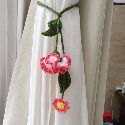 Handcrafted Knitted Curtain Tieback Cute Floral Daisy Carnation Rose Yarn Curtain Holdback Home Decor Drapery Accessories