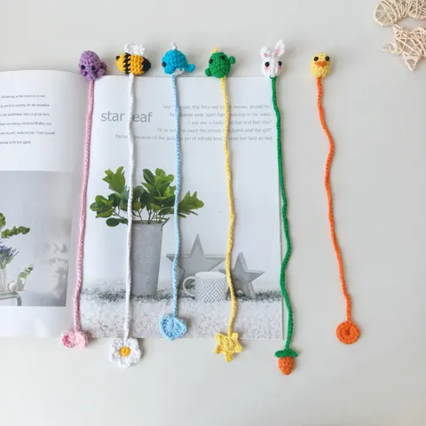 Handmade Crochet Animal Yarn Bookmark Cute Cartoon Woolen Page Marker Reading Gift For Kids Students Book Lovers
