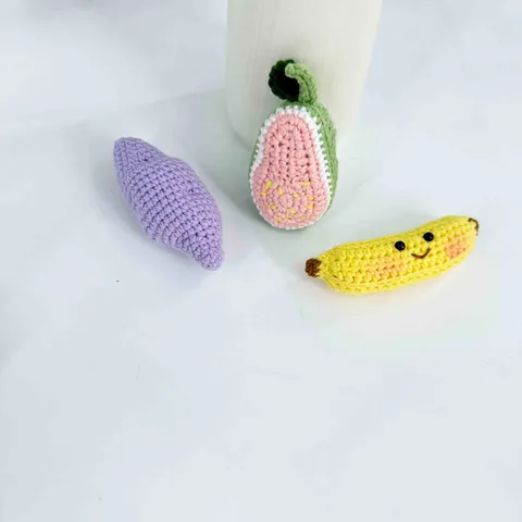 Handmade Crochet Yarn Fruit Keychain Cute Knitted Plant Pendant Bag Ornament Car Key Ring Gift