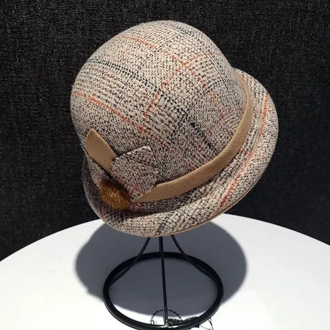 Vintage British Wool Felt Bucket Hat For Women Elegant Checked Cloche Hat With Bow Fur Ball Winter Warm Fedora Hat
