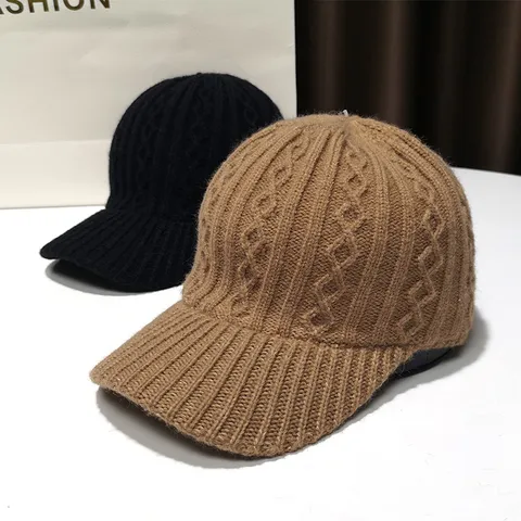 Women Cable Knit Newsboy Hat Winter Warm Soft Acrylic Knitted Peak Cap Casual Striped Beanie Hat With Visor For Ladies Daily Outdoor