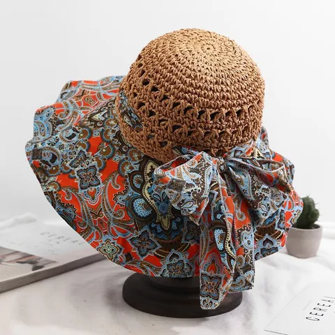 Chapeau de Soleil en Paille à Grand Bord pour Femmes Patchwork Imprimé Floral Géométrique Chapeau Protection Solaire Plage Été Avec Grand Nœud