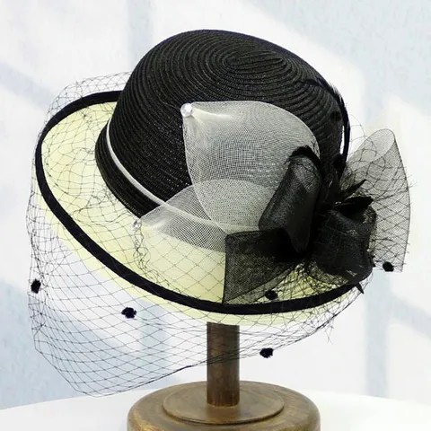 Women Elegant British Cloche Hat Lace Mesh Flower Sun Hat Wide Brim Bow Bucket Hat For Summer Beach Party Travel