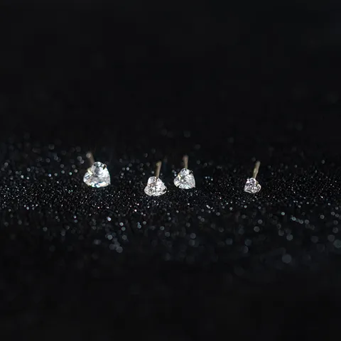 925 Sterlingsilber Herz Ohrstecker Für Damen Einfache Weiße Strass Minimalistische Herzform Ohrringe Schmuck Geschenk
