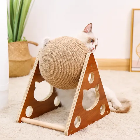 Giocattolo con Palla Tirasassi per Gatti in Legno Corda in Sisal Naturale Tiragraffi Verticale Triangolo a Forma di L Giocattolo Interattivo per Animali