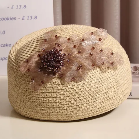Damen Stroh Baret Hat Sommer Sonnenschutz Vintage Floral Strass Maler Hat Elegant Casual Strand Cap