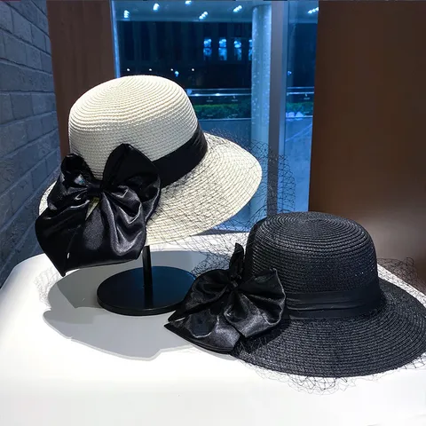 Dames Zomer Brede Rand Strohoed Zonbescherming Hepburn Stijl Strand Pet Met Elegante Strik En Mesh Gezichtsbedekking