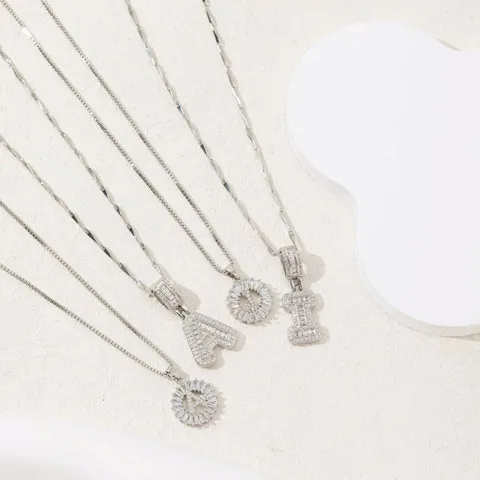 Stainless Steel Rhinestone Letter Pendant Necklace Gold Silver Plated Alphabet Clavicle Chain Fashion Jewelry Gift