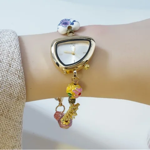 Women Fashion Quartz Watch Irregular Metal Dial Ceramic Enamel Beaded Handmade Chain Strap Elegant Wristwatch