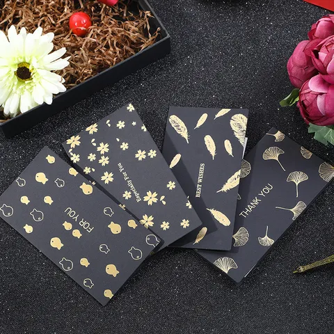 Tarjeta de Felicitación Negra Estampada en Caliente con Sobre Diseño de Flor de Cerezo Ginkgo Pluma