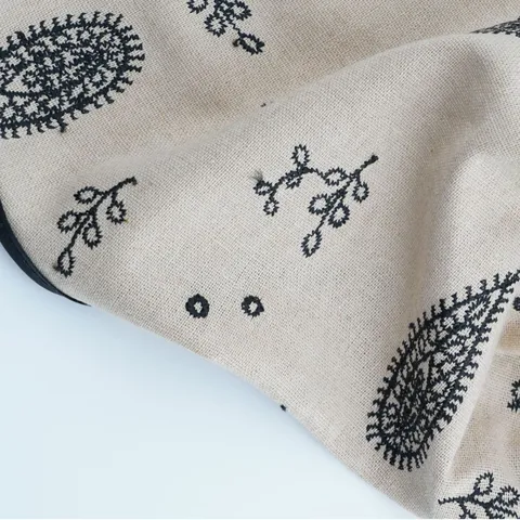 Women Vintage Ethnic Paisley Floral Embroidered Triangle Headband Breathable Nylon Hair Band Fashion Scarf