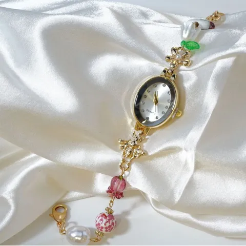 Women Vintage Luxury Gold Oval Quartz Watch Rhinestone Dial Artificial Pearl Flower Beaded Bracelet Wristwatch