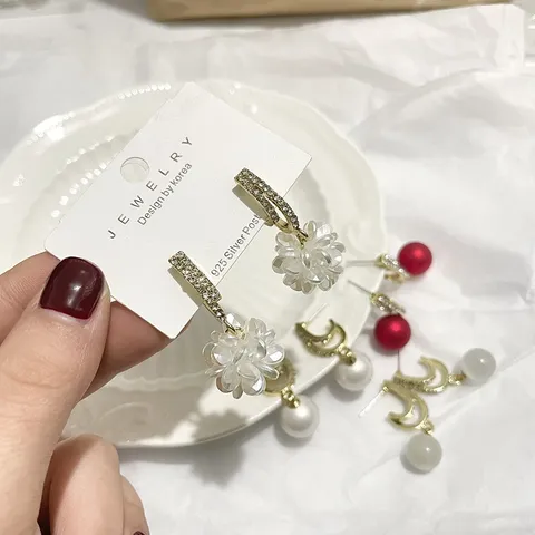 Koreanischer Stil C-Form Perle Strass Ohrringe 925 Sterling Silber Stift Legierung Modeschmuck Für Damen