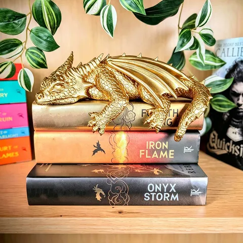 Resin Dragon Figurine Bookend Desktop Ornament Western Fantasy Sculptures Cute Sleeping And Climbing Dragon Home Decor