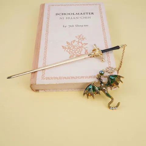 Metal Sword Bookmark With Dragon Pendant Vintage Fantasy Bookworm Bookmark Alloy Bookmark For Book Lovers And Readers