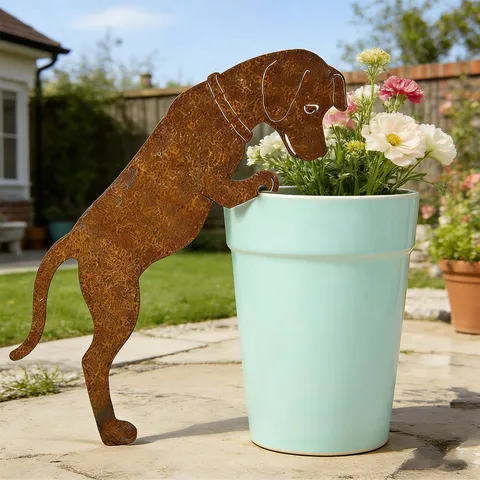 Vintage Iron Animal Silhouette Flower Pot Decoration Rust Colored Garden Statue Creative Metal Craft Art Decor