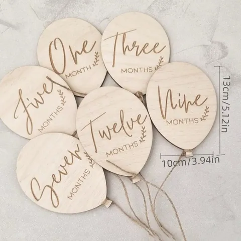 Wooden Baby Monthly Milestone Discs Newborn Photography Props Double Sided Balloon Shaped Growth Cards Wood Baby Shower Gift