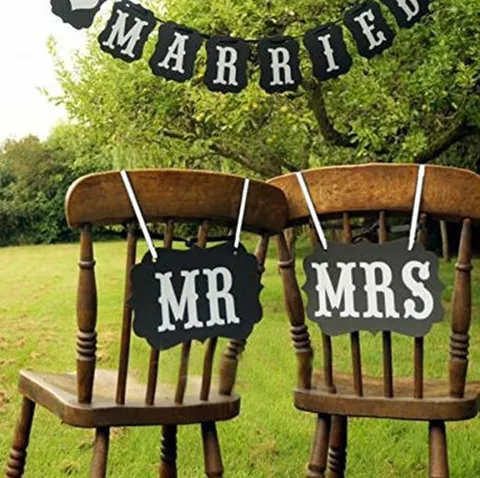 Mr E Mrs Matrimonio Carta Bandierine Banner Fidanzamento Accessori Photo Booth Sedia Cartello Sospeso Decorazioni per Feste
