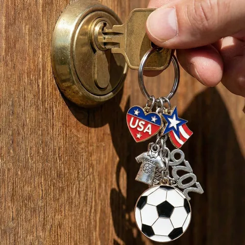 USA Flag Heart Star Pendant 2026 Soccer Keychain Stainless Steel Alloy Sport Jersey Shoe Ball Key Ring For Fans Souvenir