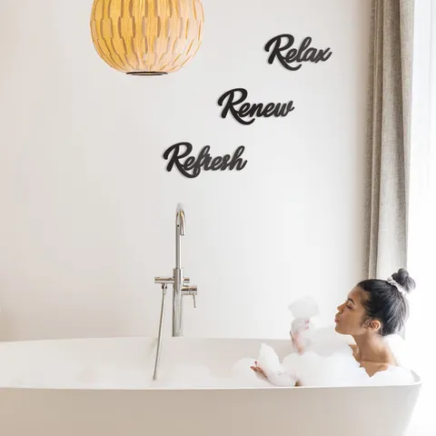 Cartello Sospeso in Legno per Bagno Relax Renew Refresh Decorazione Murale Targhetta d'Arte in Lettere Rustiche per Arredamento Casa