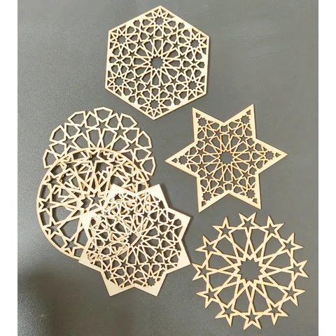 Sous-verres Creux Sculptés en Bois Découpés au Laser Tapis de Table Géométrique Résistant à la Chaleur Tapis de Tasse de Café et Thé Décoration Intérieure Ornements de Table