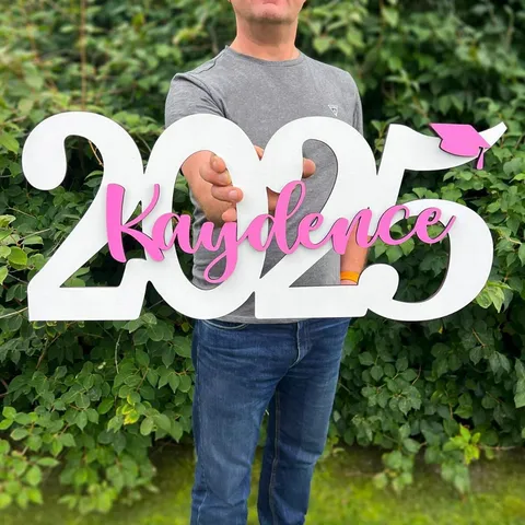 Wooden Graduation Year Name Sign Graduation Photo Booth Prop Party Table Wall Hanging Decoration Ornaments