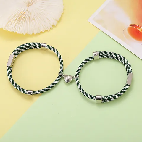 Pulseras de Pareja Magnéticas de Aleación y Acero Inoxidable Forma de Corazón Cuerda Trenzada Juego de Pulseras de Amuleto a Juego Regalo de San Valentín