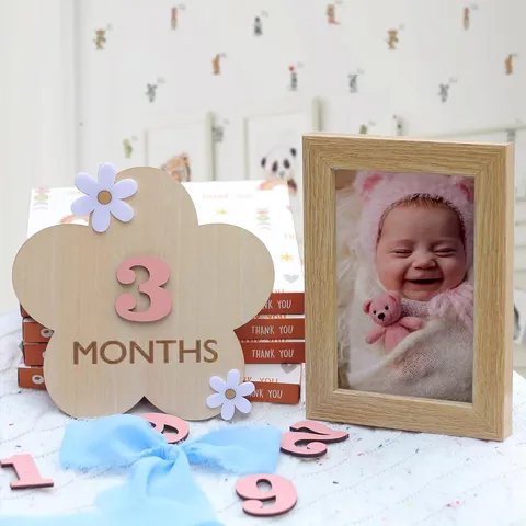 Cartes de Jalon Mensuelles en Bois pour Bébé Design Floral Accessoires Photo de Enregistrement de Croissance de Nouveau-né Set de Disques en Bois Naturel