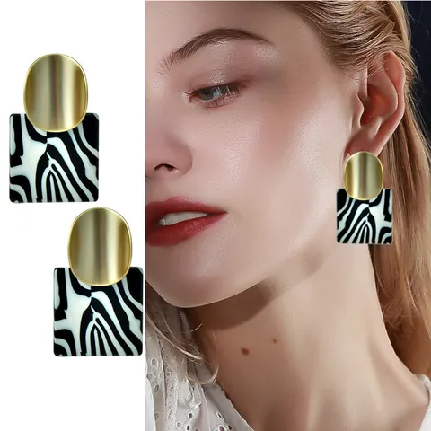 Akryl Geometrische Hängeohrringe Matt Vergoldet Schachbrett Zebramuster Ohrringe Für Damen Modeschmuck