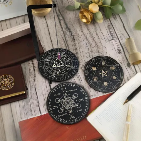 Wooden Divination Board Set Natural Quartz Crystal Pendant Altar Tabletop Ornament Mystery Geometry Astrology Decor