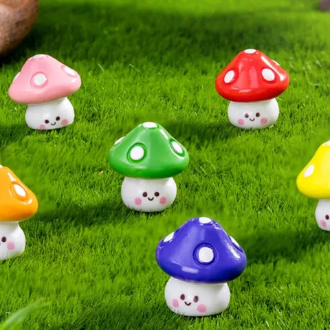 Cute Resin Mushroom Ornaments Micro Landscape Creative DIY Decoration For Desktop Succulent Flower Pot Miniature Figurines