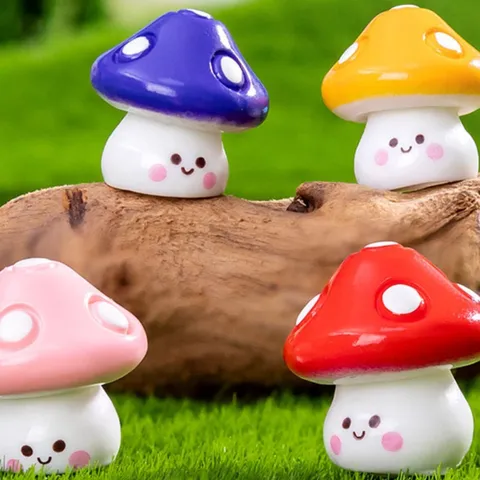 Cute Resin Mushroom Ornaments Micro Landscape Creative DIY Decoration For Desktop Succulent Flower Pot Miniature Figurines
