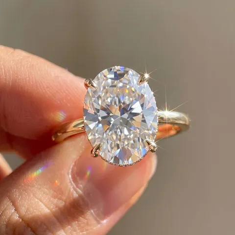 10K Gold Laborgezüchteter Diamant Ehering Ovaler Schliff Sechs-Klauen-Solitär Verlobungsring Für Damen IGI Zertifiziert