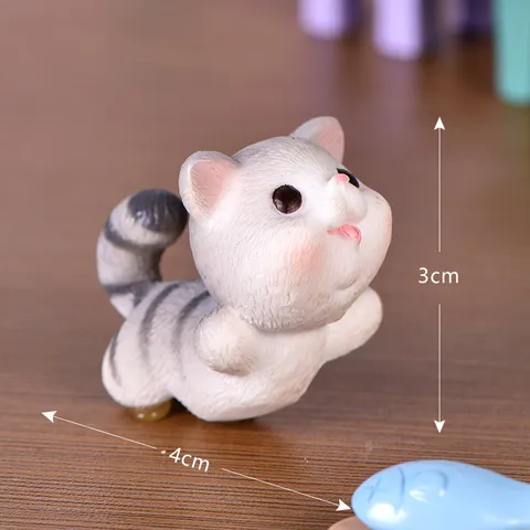 Cute Resin Cat Figurine Miniature Micro Landscape Ornament Cartoon Animal Desktop Cake Car Fish Tank Decor